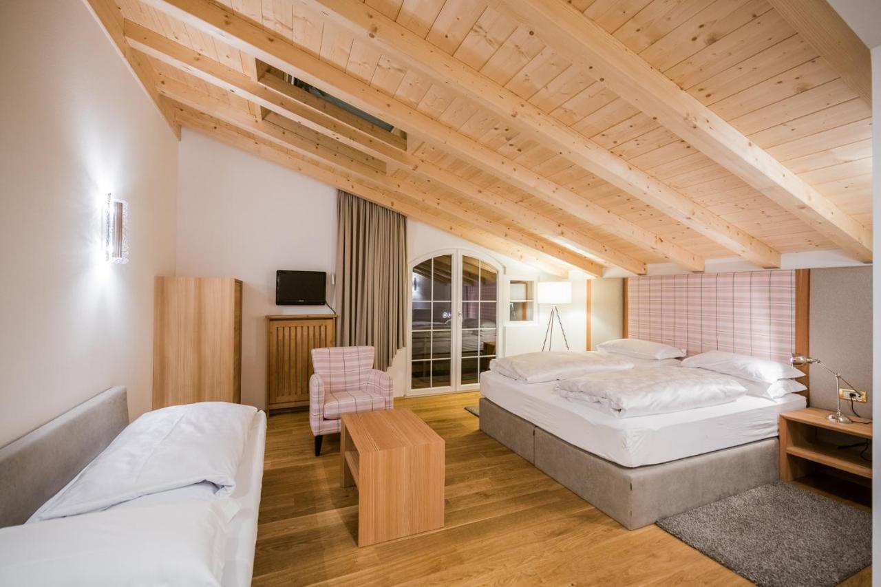 Hotel Rodella Сельва-ди-Валь-Гардена Экстерьер фото